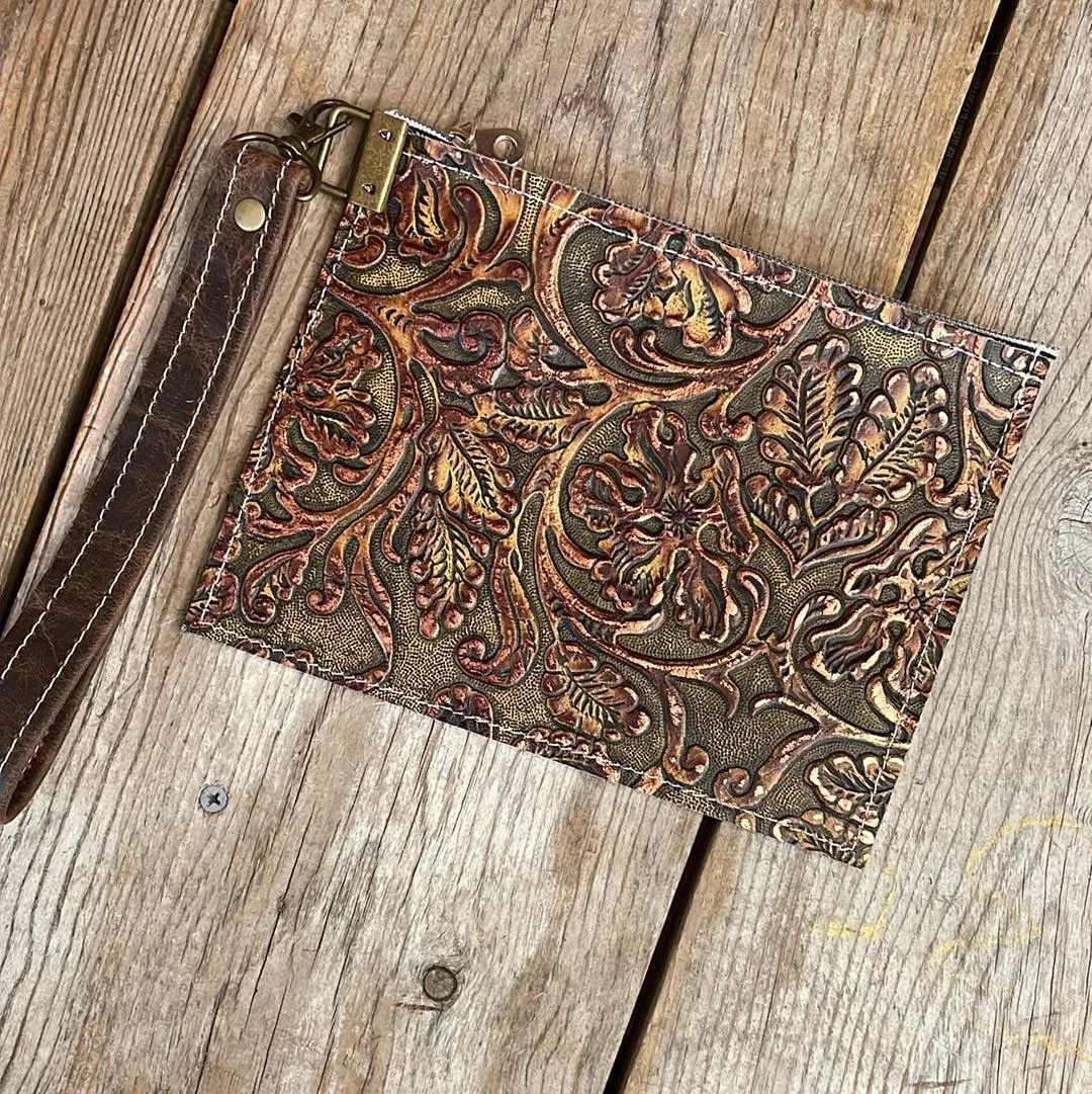 146 Make-up bag - Longhorn w/ Wyoming Tool