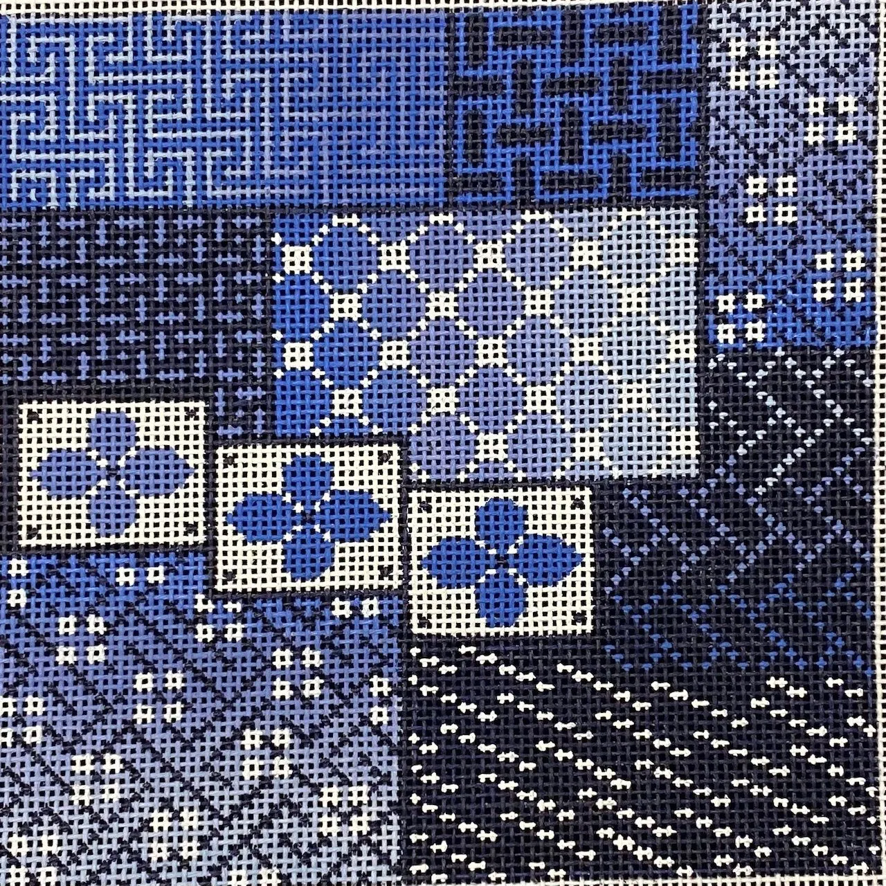 27-PE Dragonfly in Blue