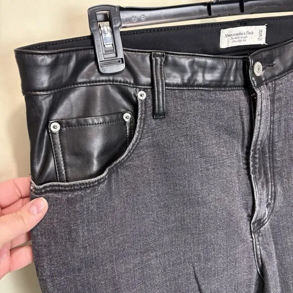 Abercrombie &amp; Fitch Ankle Straight Ultra High Rise Denim Faux Leather Sz 34/18