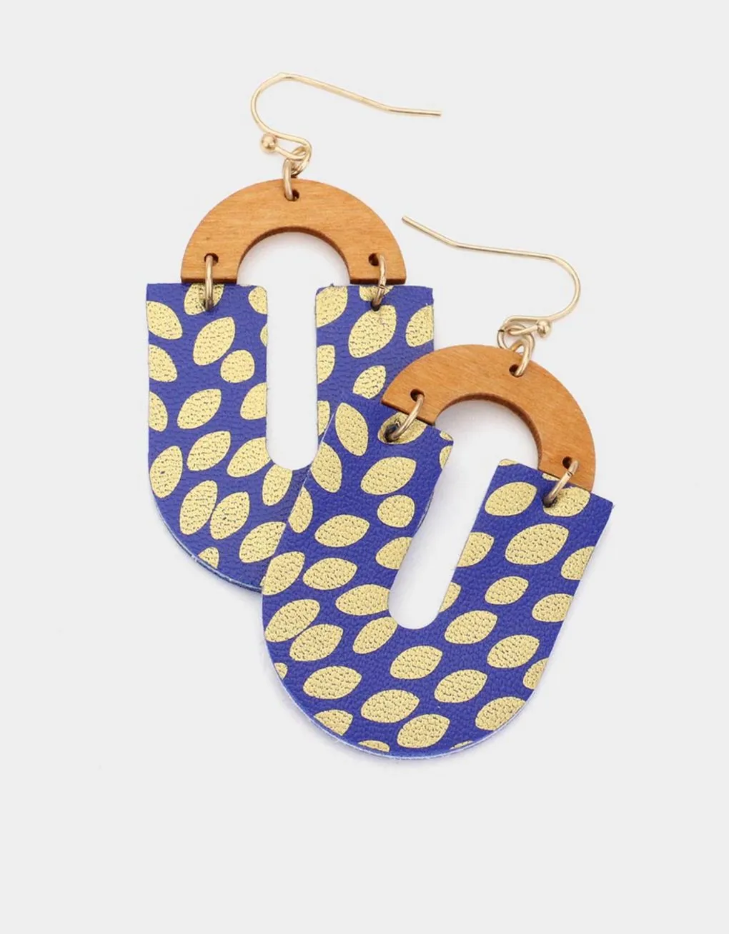 ‘Allie’ Dangles Blue