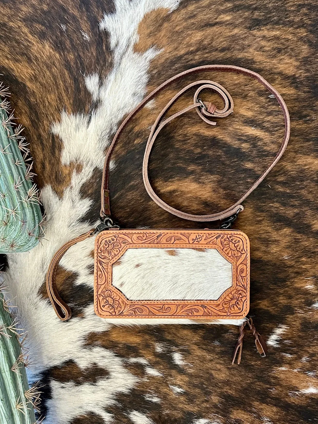 American Darling Leather Crossbody