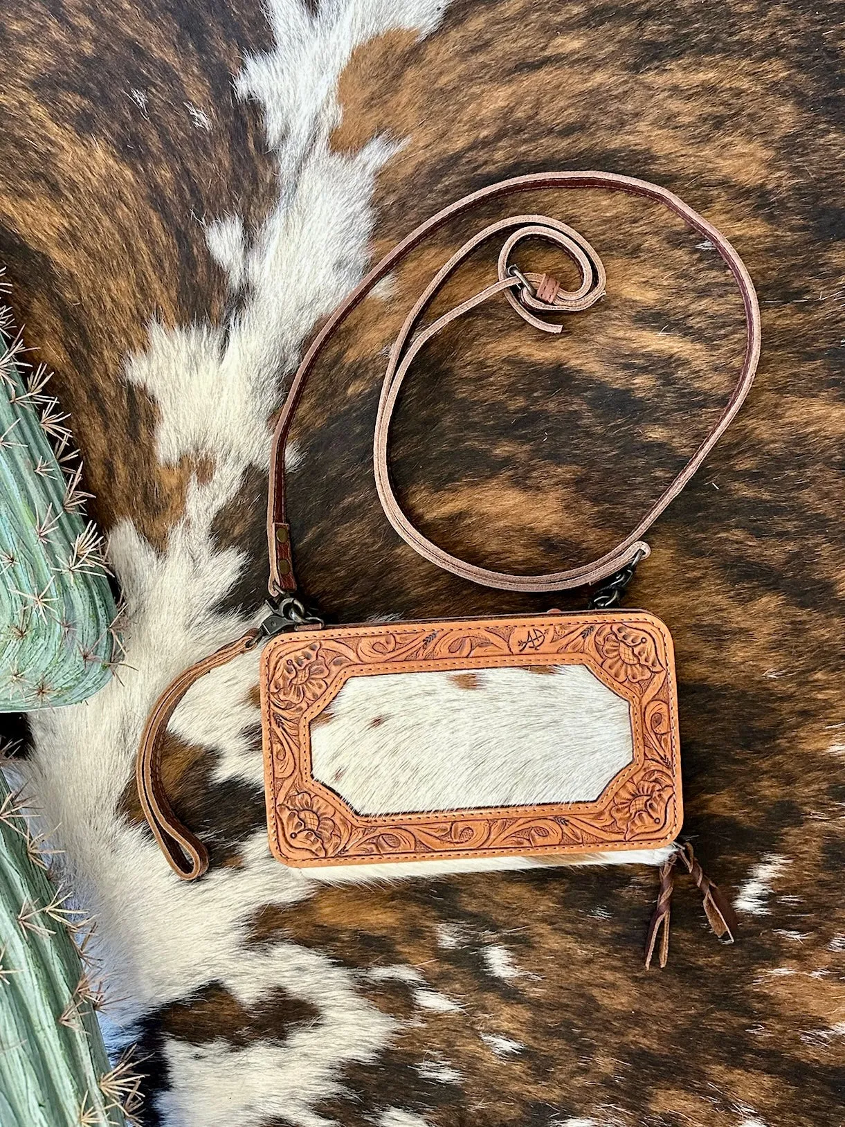 American Darling Leather Crossbody