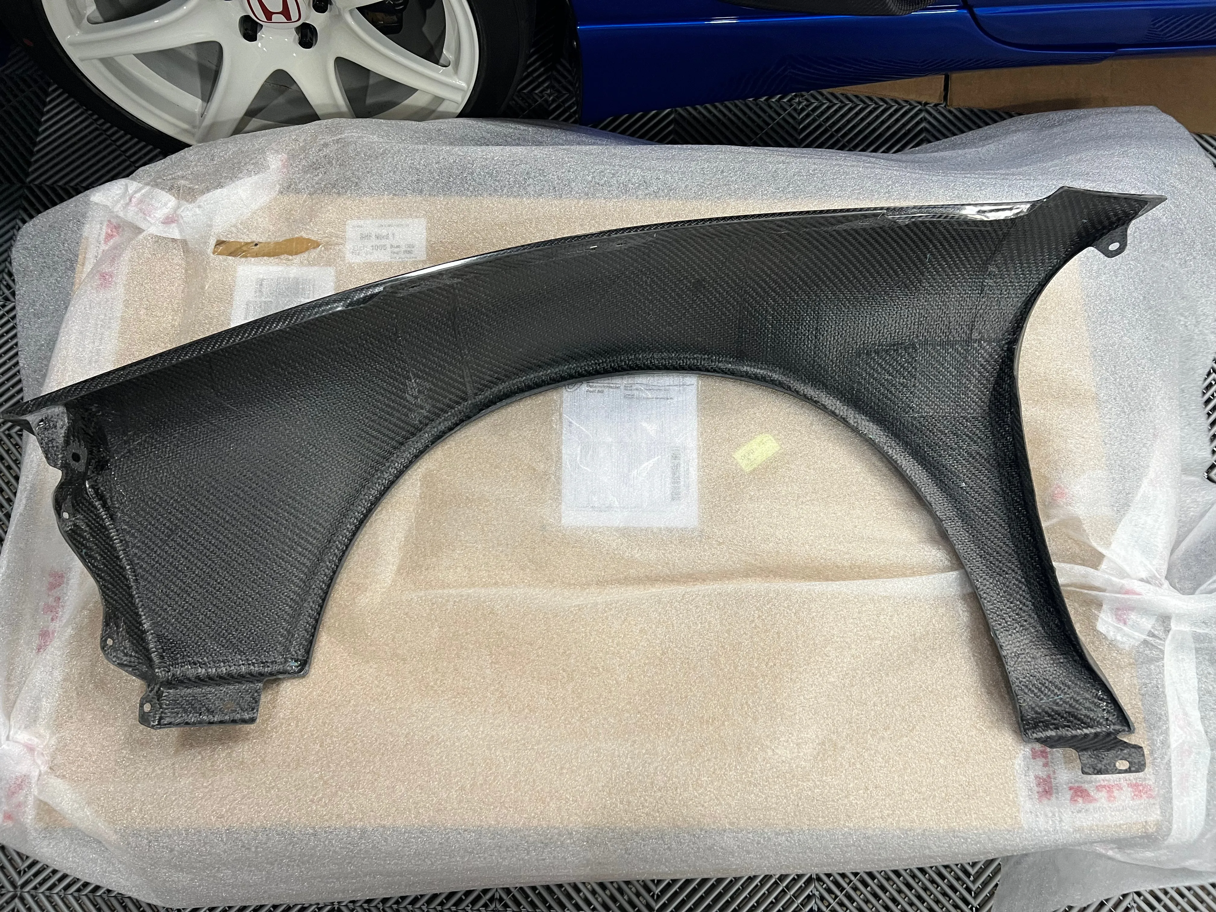 ATR Front Fenders  20mm - Dry Carbon