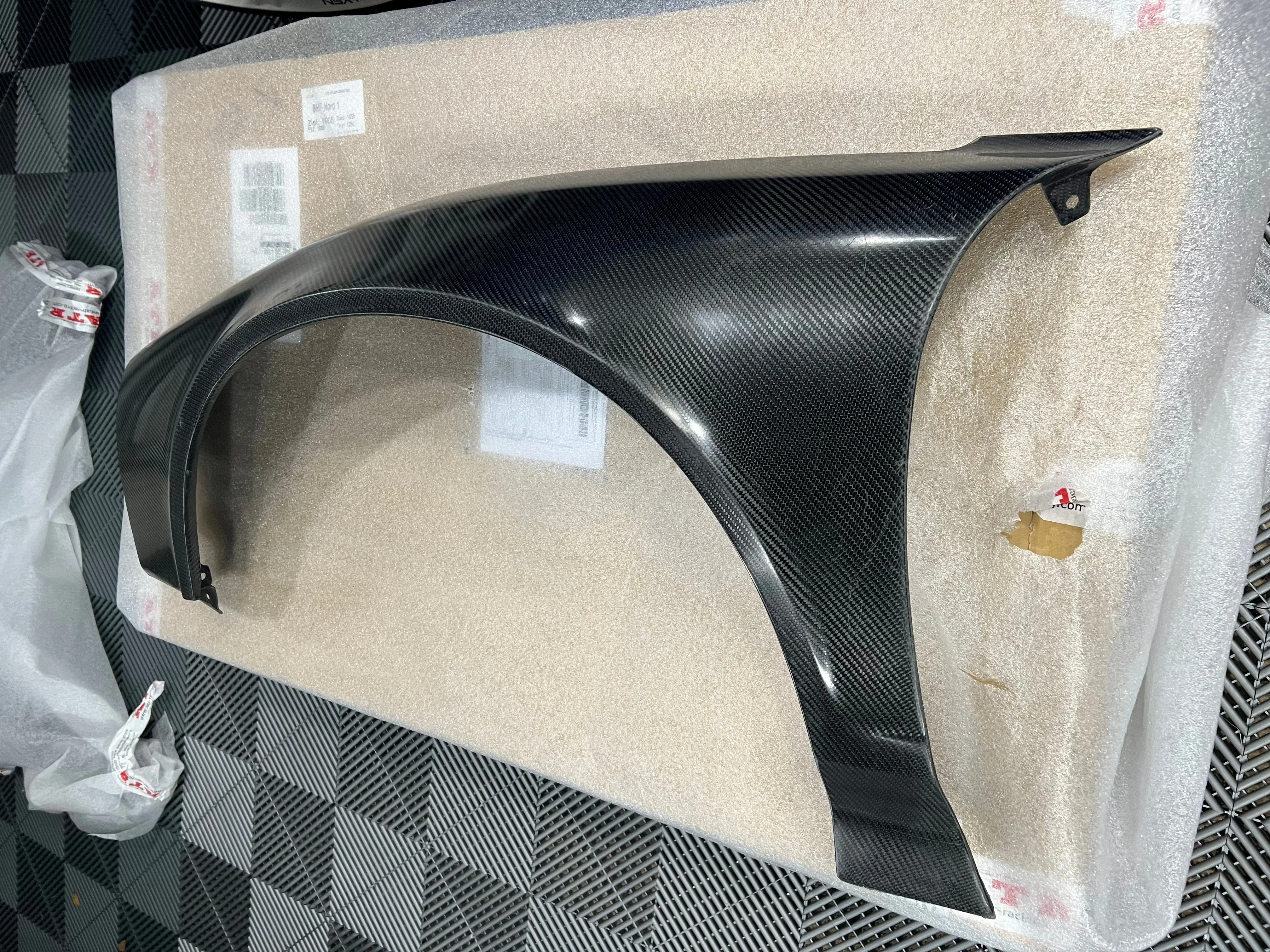 ATR Front Fenders  20mm - Dry Carbon