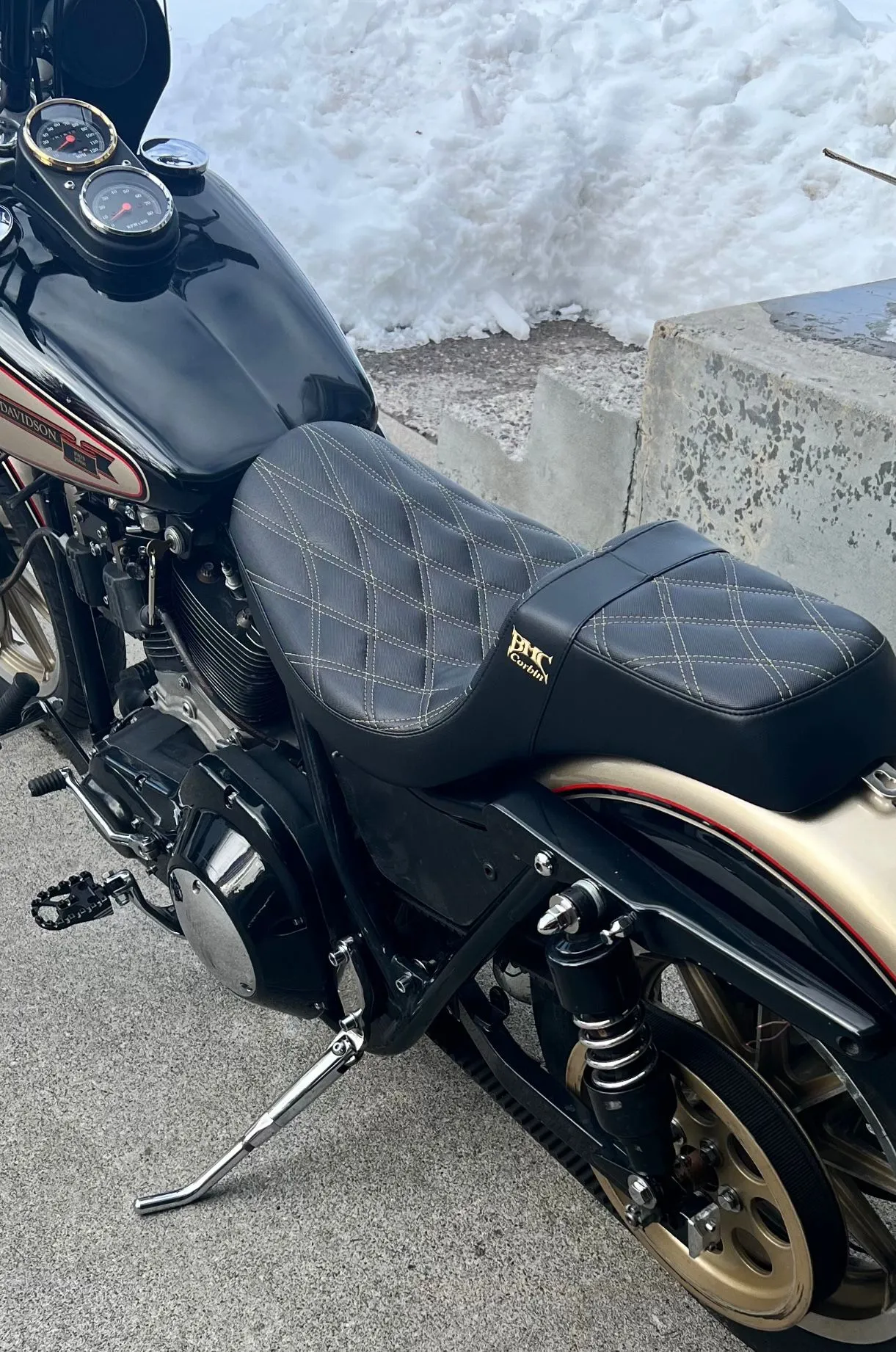 BMC/Corbin Widowmaker Seat - FXR