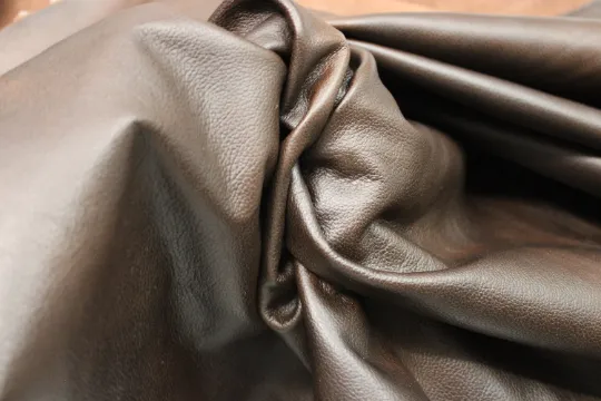 Brown West Chocolate Leather- Upholstery Cowhide leather/ 2.5 oz - 3 oz (1.0 to 1.2mm) - Soft leather for crafts projects