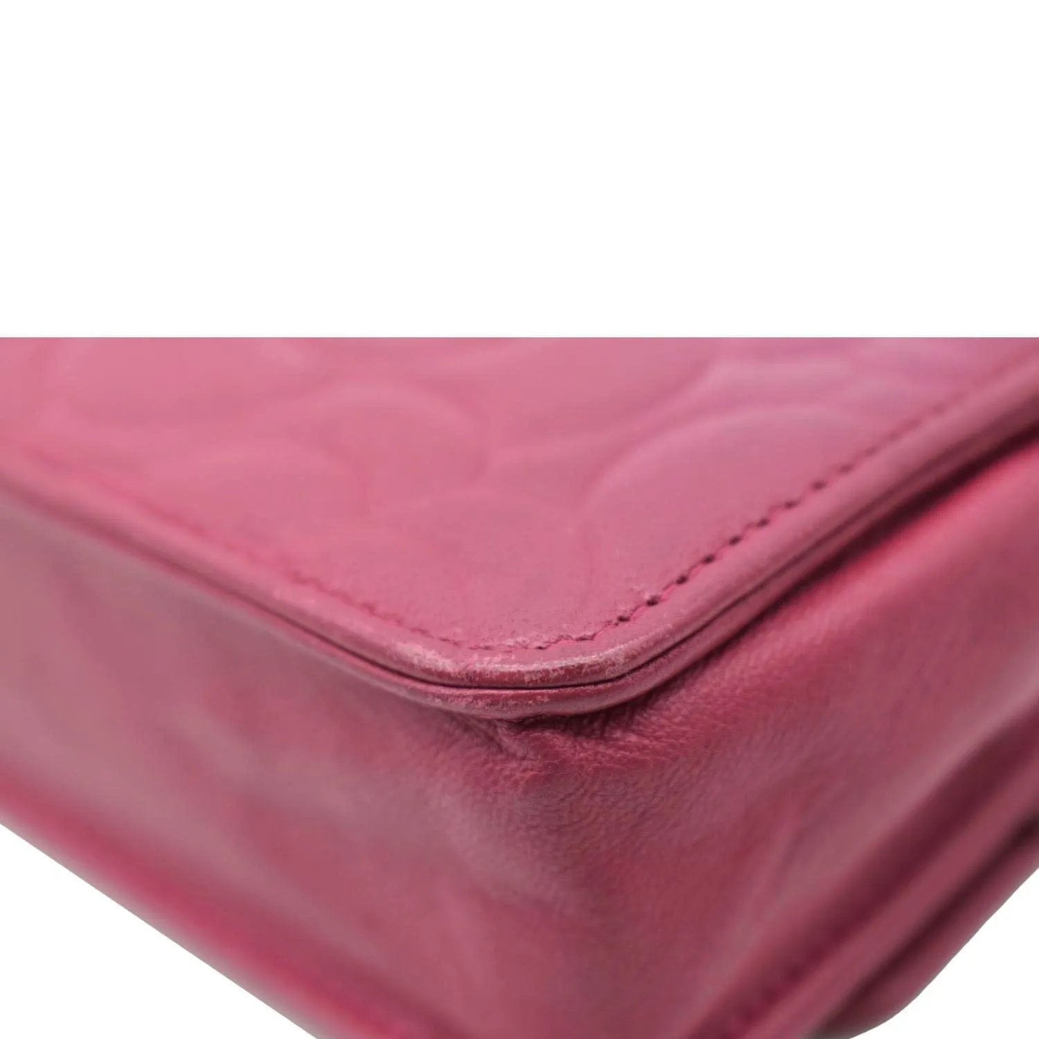 CHANEL Camellia Wallet On Chain Leather Crossbody Bag Fuchsia