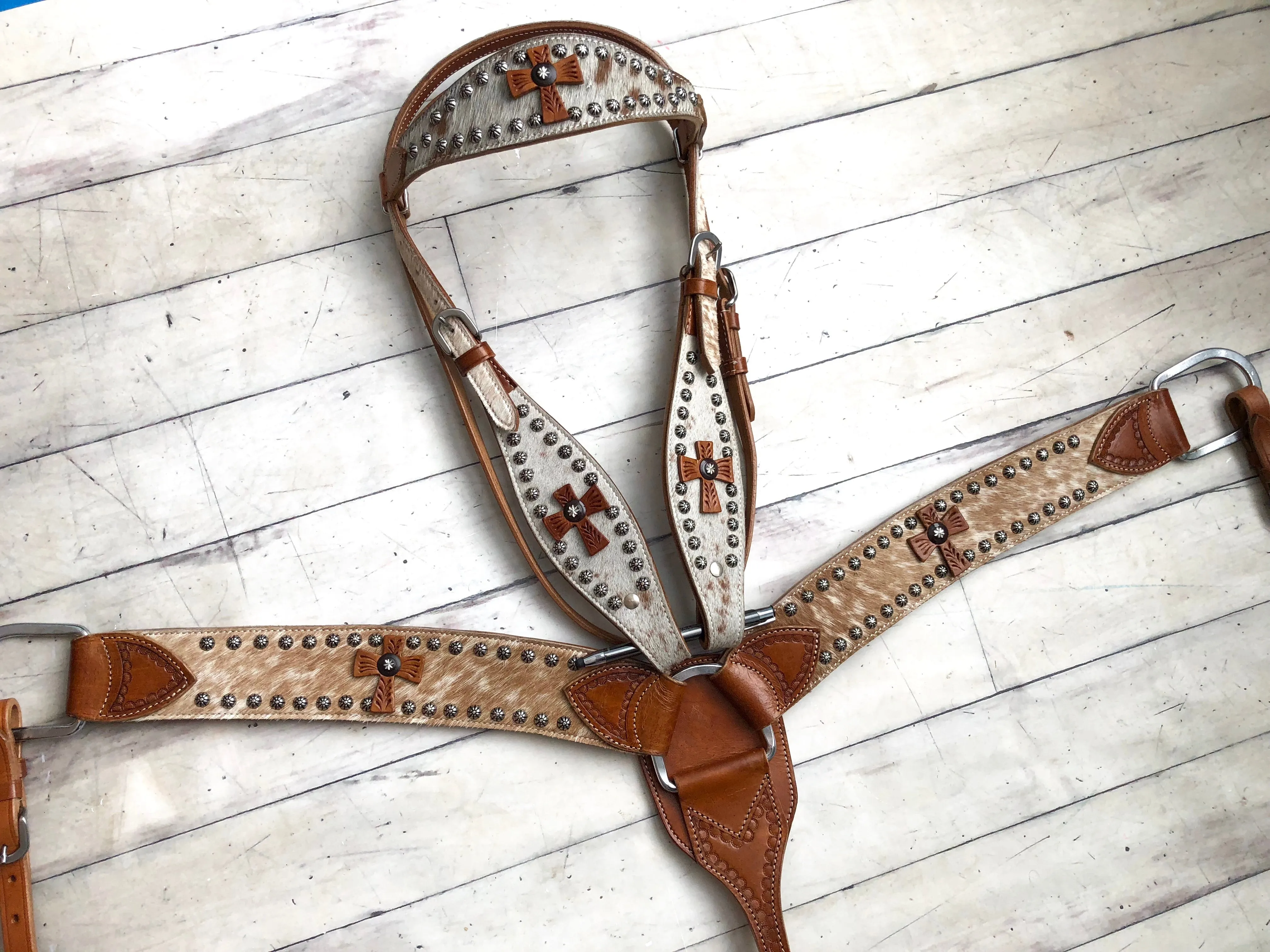 Cowhide with Leather Cross Conchos Tack Set