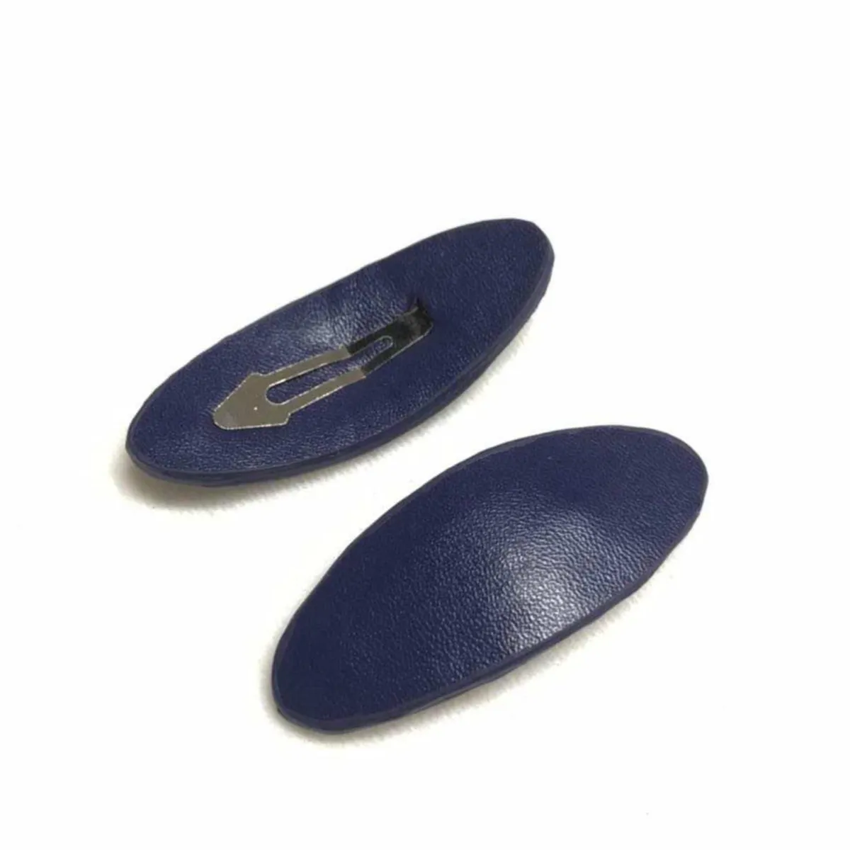 DUO OF FAUX LEATHER HAIR CLIPS