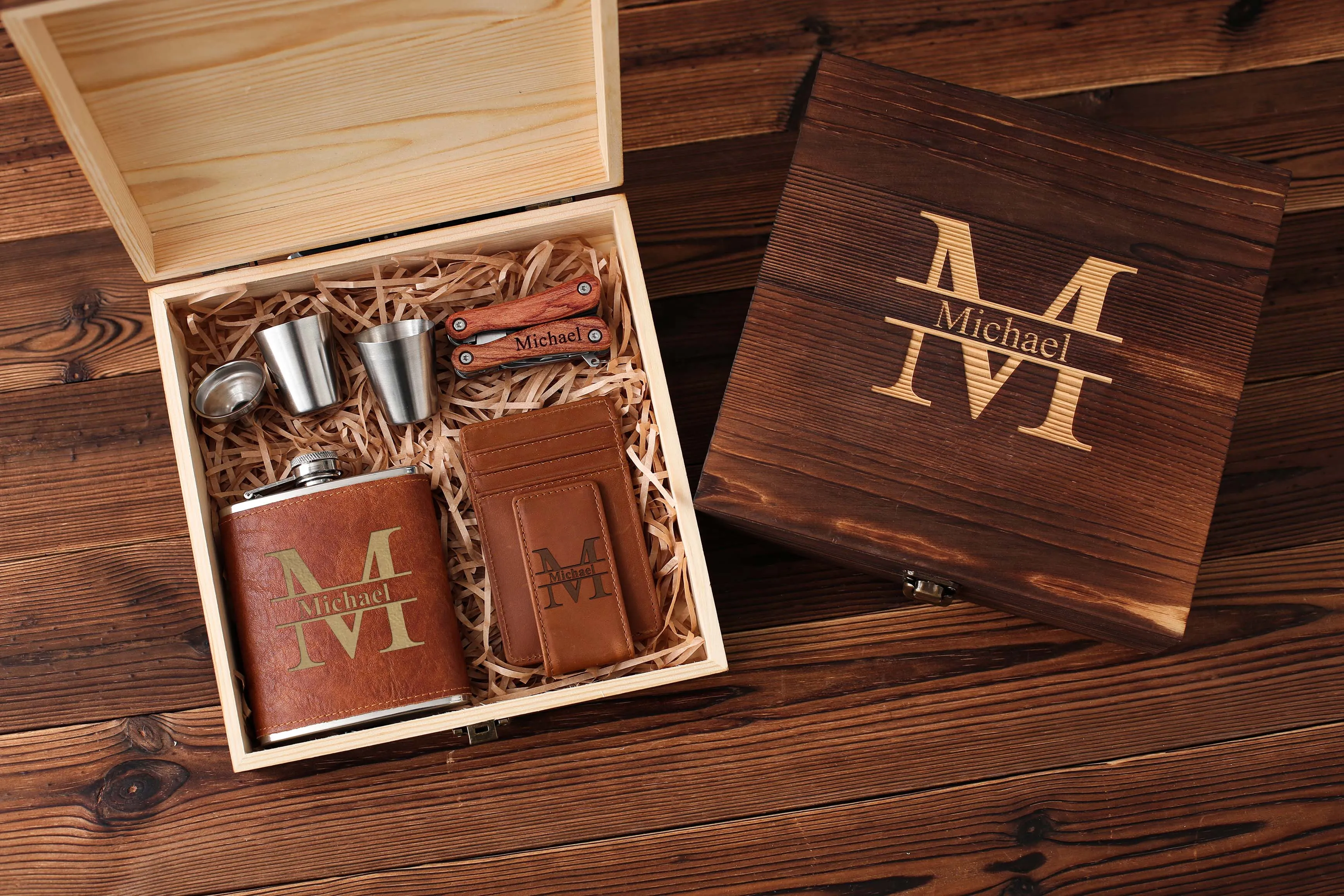 Groomsmen Gifts, Groomsmen Gift Sets, Personalized Wooden Multi-tool Pliers, Leather Decanters in Groomsmen Gift Boxes, Best Man Gifts, Groomsmen Proposals