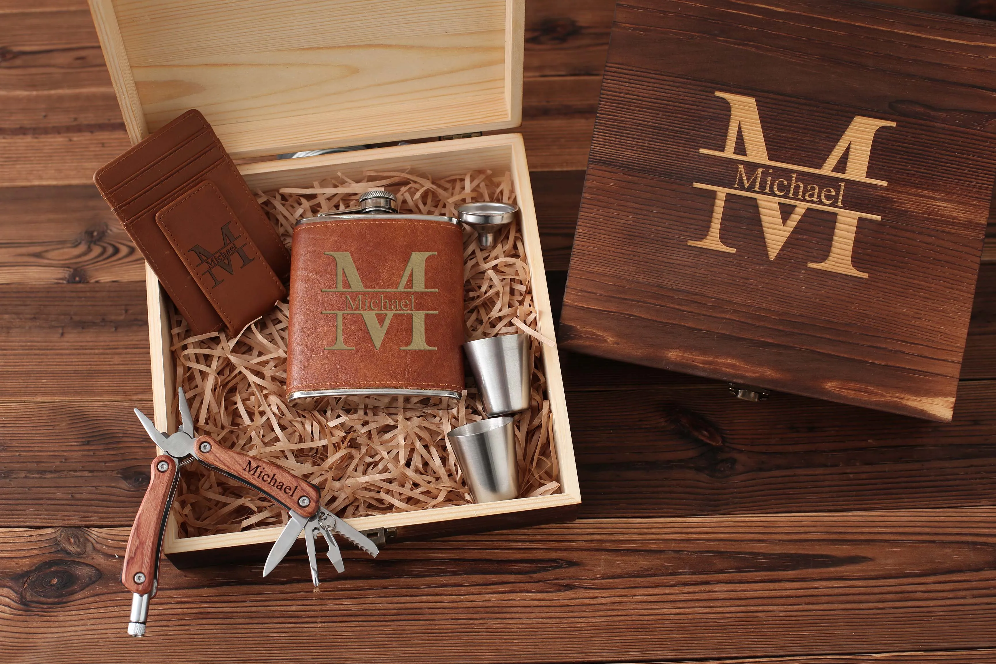 Groomsmen Gifts, Groomsmen Gift Sets, Personalized Wooden Multi-tool Pliers, Leather Decanters in Groomsmen Gift Boxes, Best Man Gifts, Groomsmen Proposals