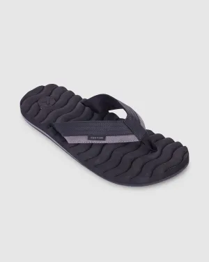 Hummer III Thongs