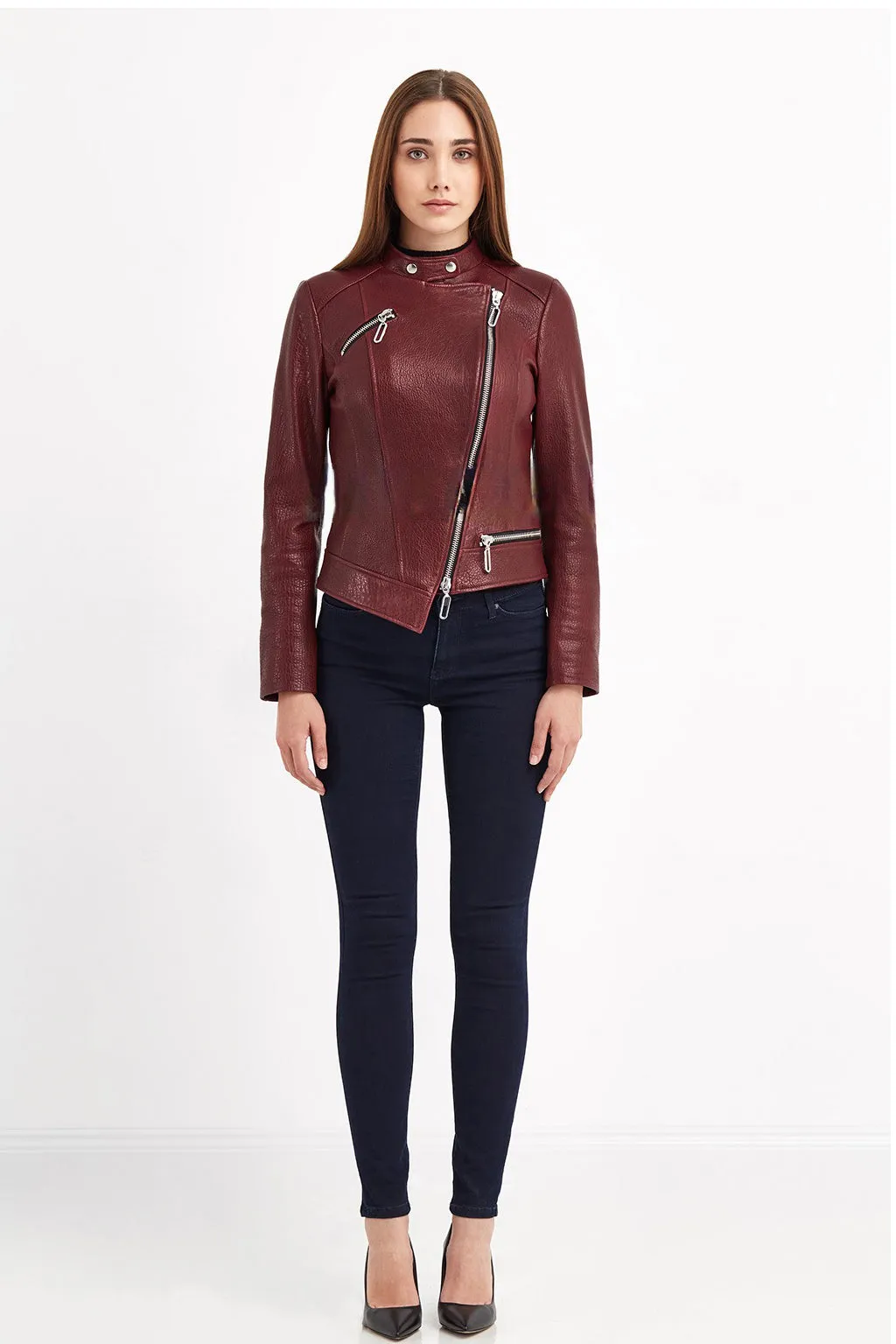 Iconic Leather Jacket-04