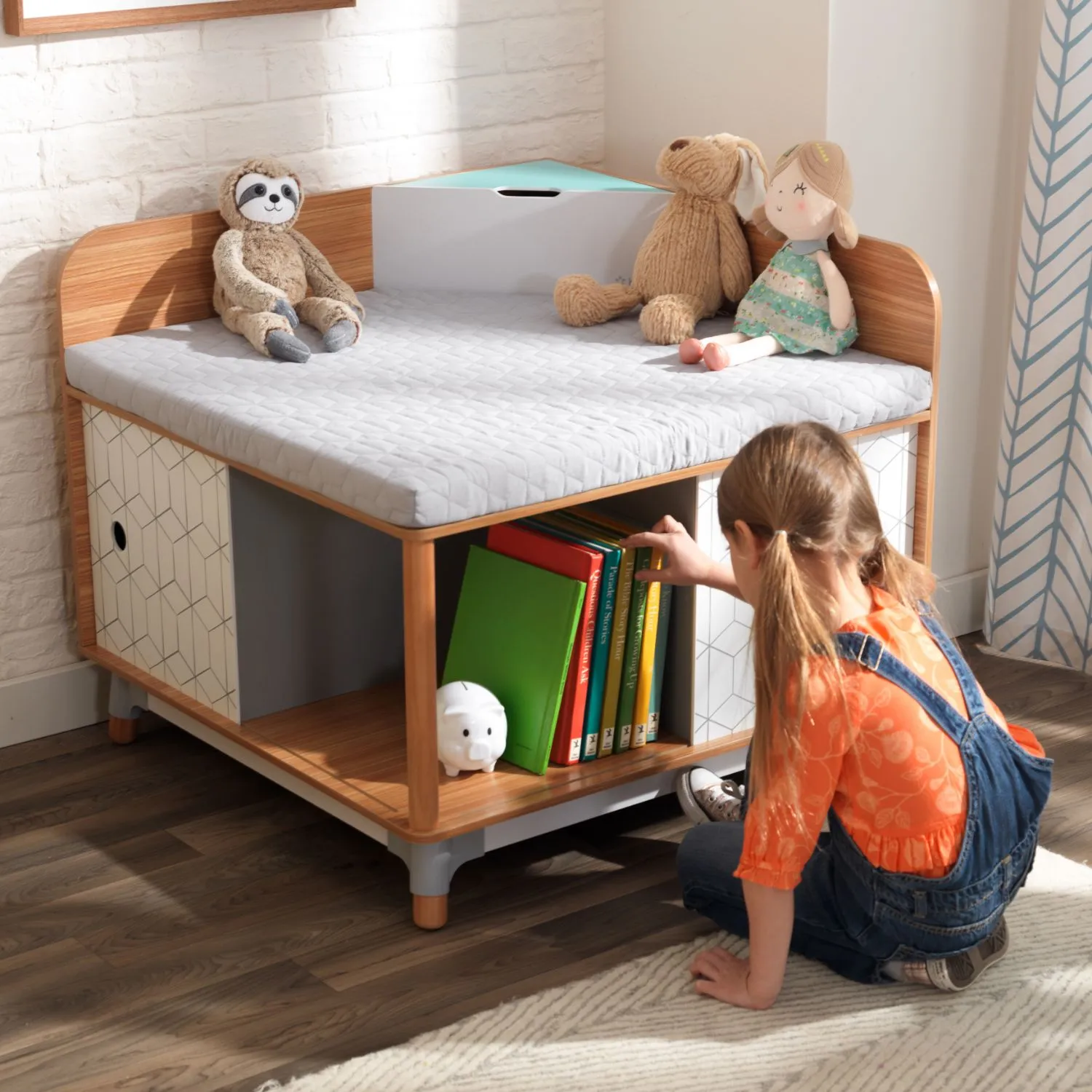 KidKraft Mid-Century Kid Corner Reading Nook