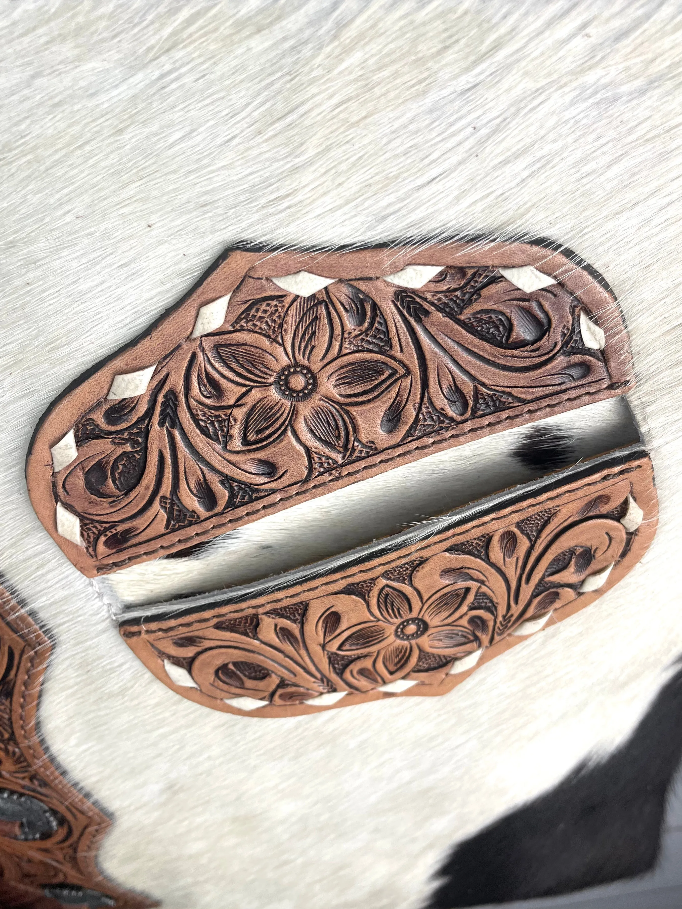 La Paz Hide Tooled Pocket Side Fringe Bag