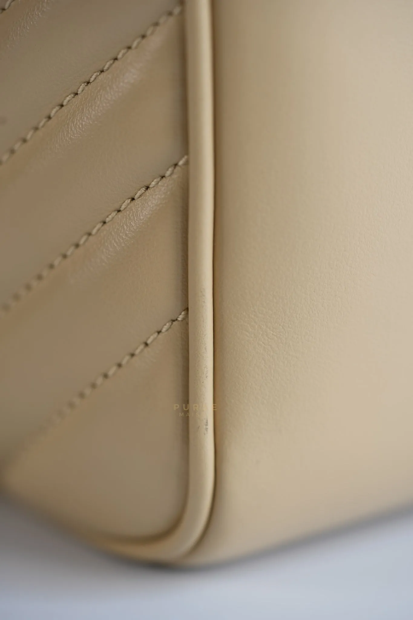 Lou Camera Bag in Cream Quilted Leather