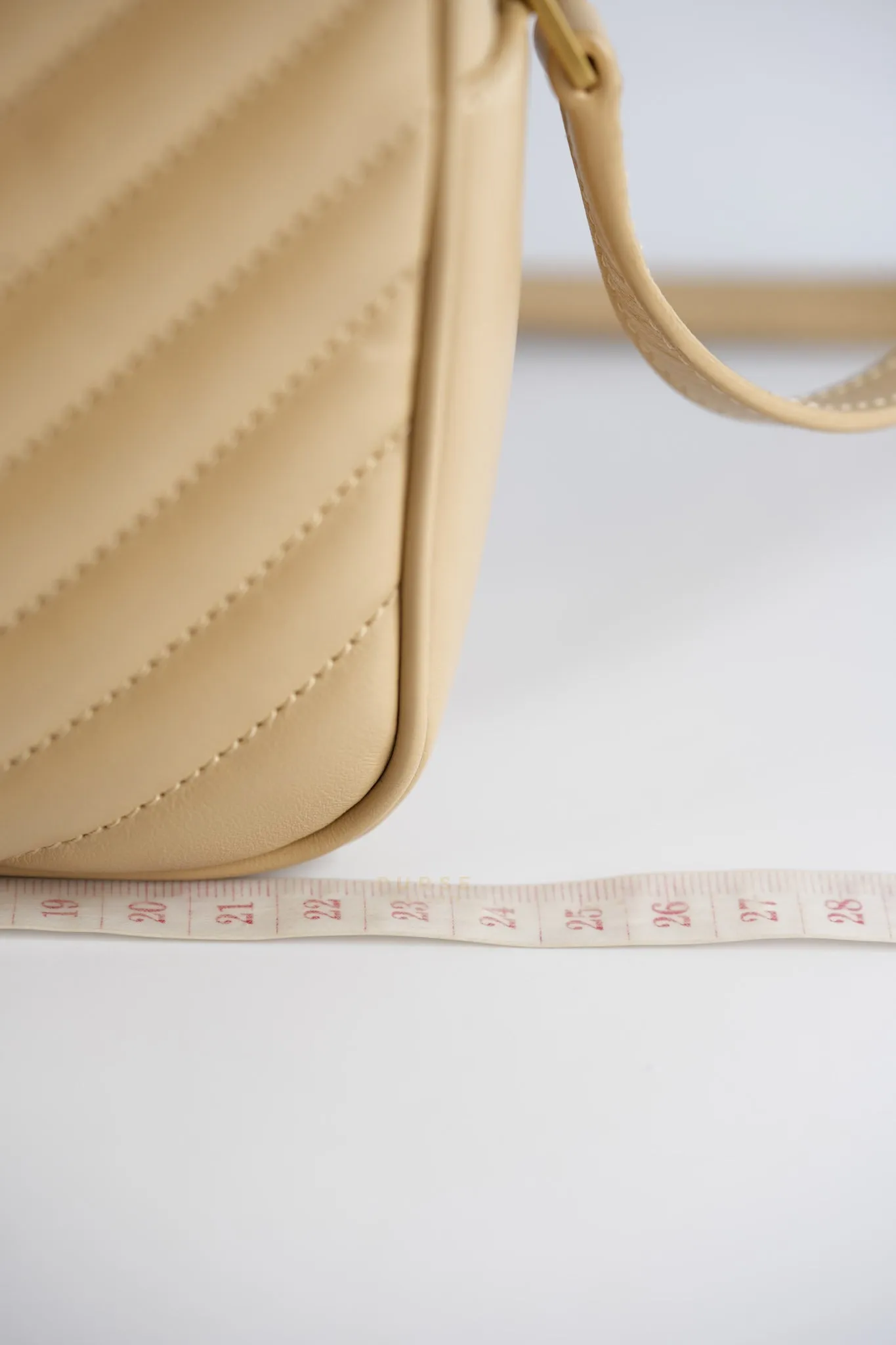 Lou Camera Bag in Cream Quilted Leather