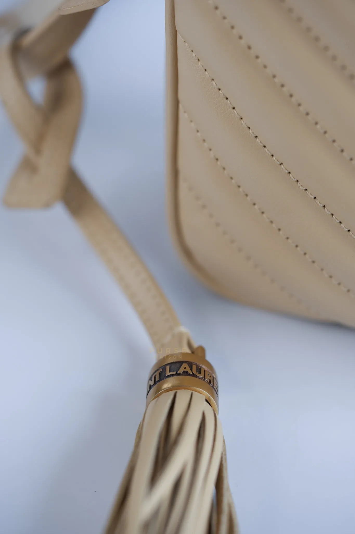 Lou Camera Bag in Cream Quilted Leather