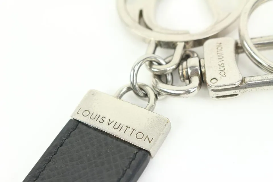 Louis Vuitton Black Taiga Leather Silver Logo Keychain Bag Charm Pendant 3lk412s