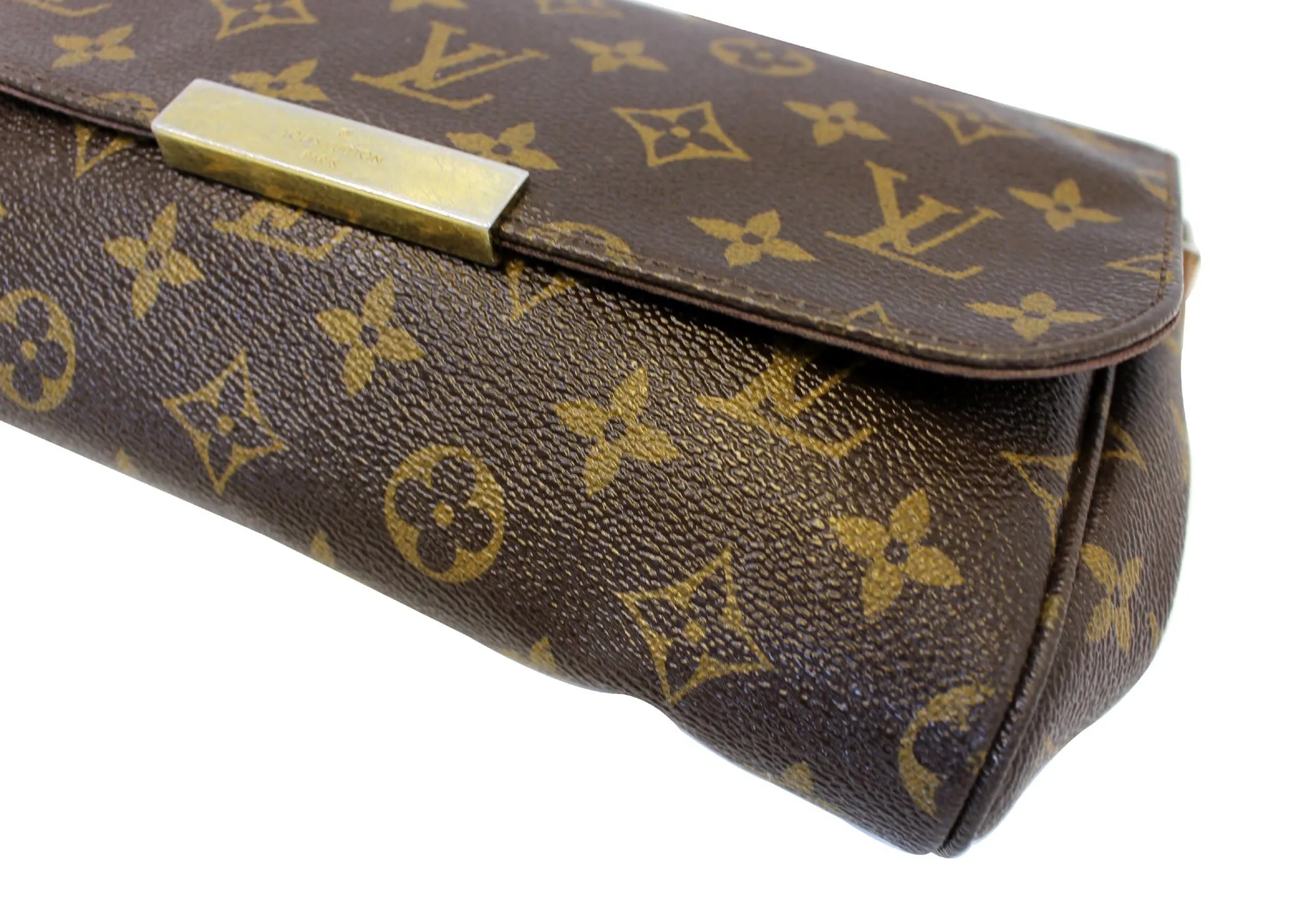 LOUIS VUITTON Monogram Canvas Favorite MM Crossbody Bag
