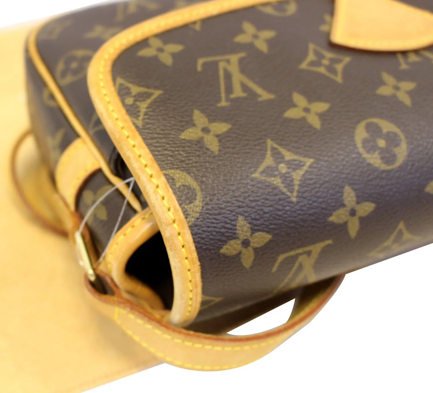 LOUIS VUITTON Monogram Canvas Sologne Crossbody Shoulder Bag