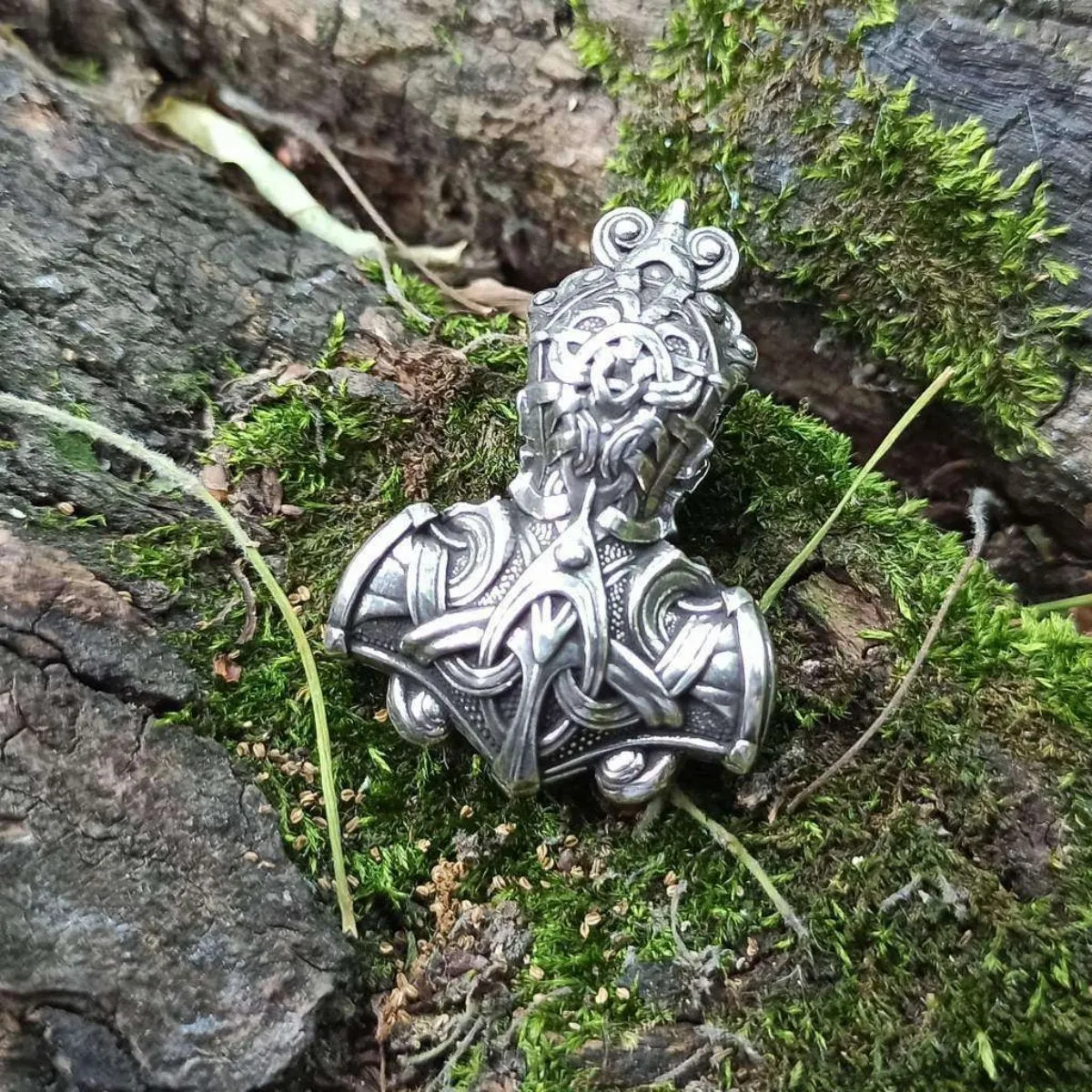 Mjolnir Hammer silver pendant