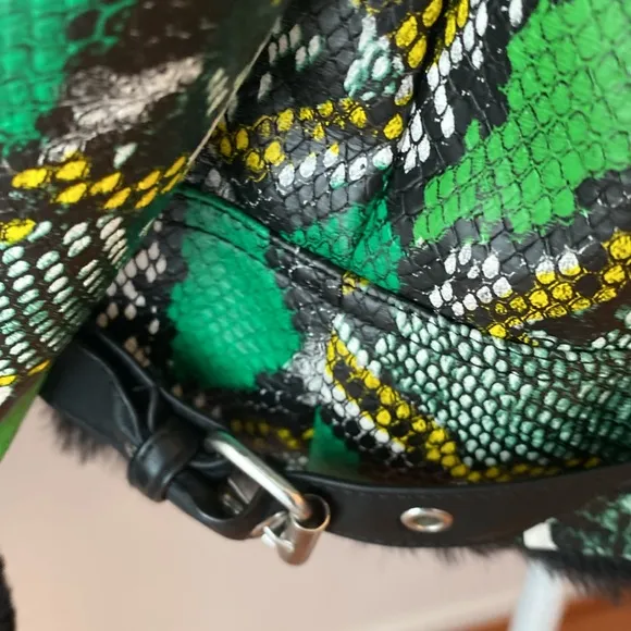 Mod -X  3XL faux reptile jacket