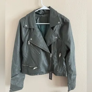 NWT BlankNYC Faux Leather Zip Up Motto Jacket siz XL