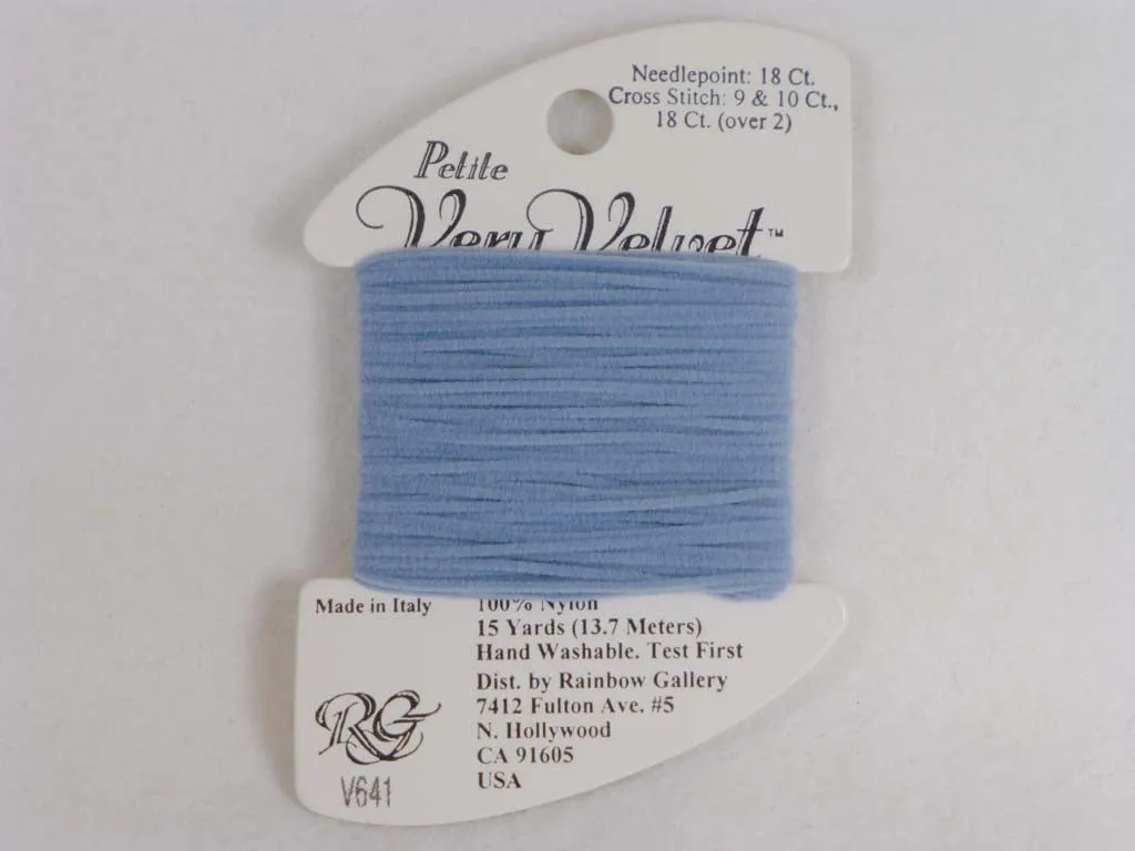 Petite Very Velvet V641 Lite Antique Blue