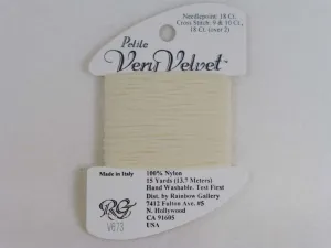 Petite Very Velvet V673 Cream