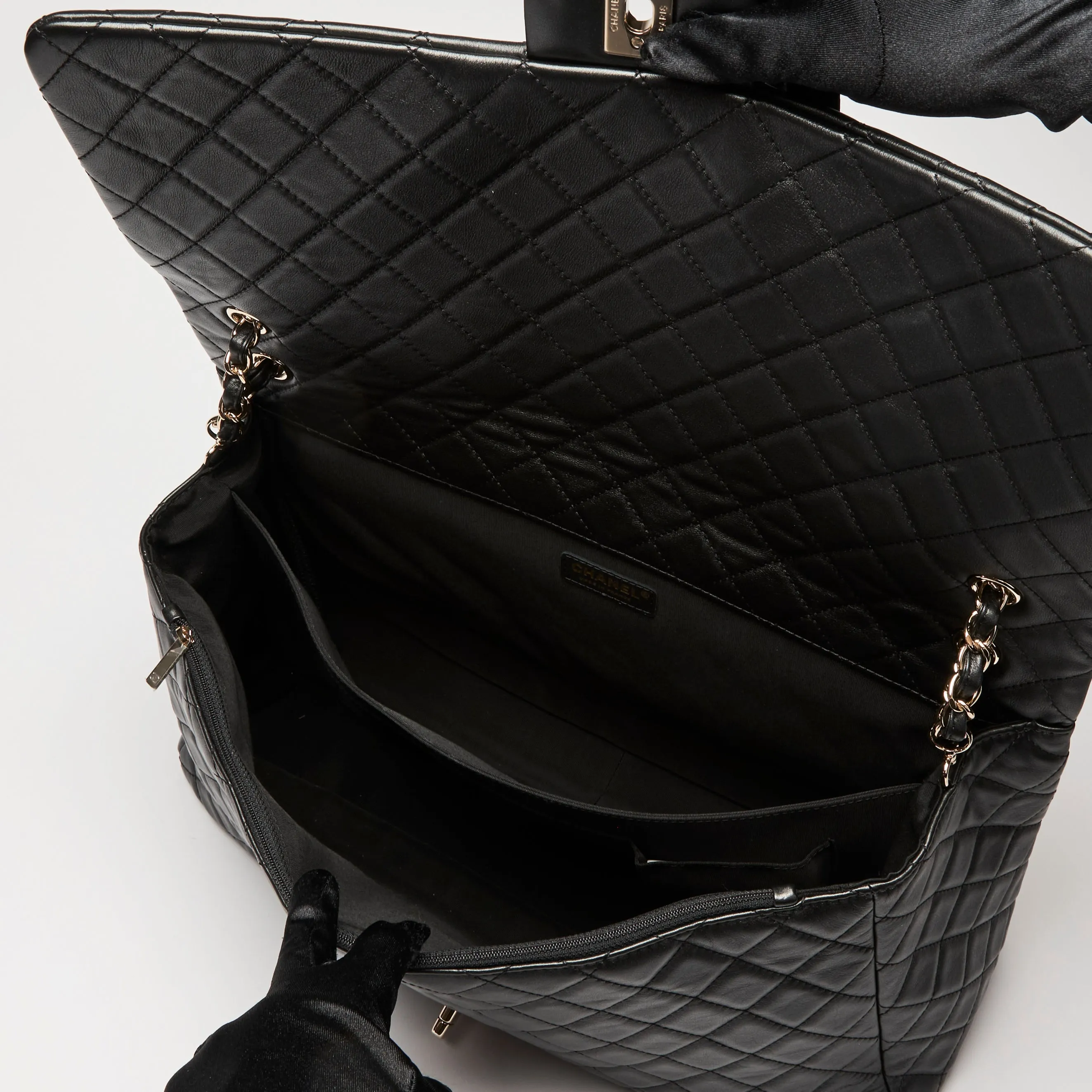 Pre-Loved Chanel™ Black Grained Leather XXL Flap Bag