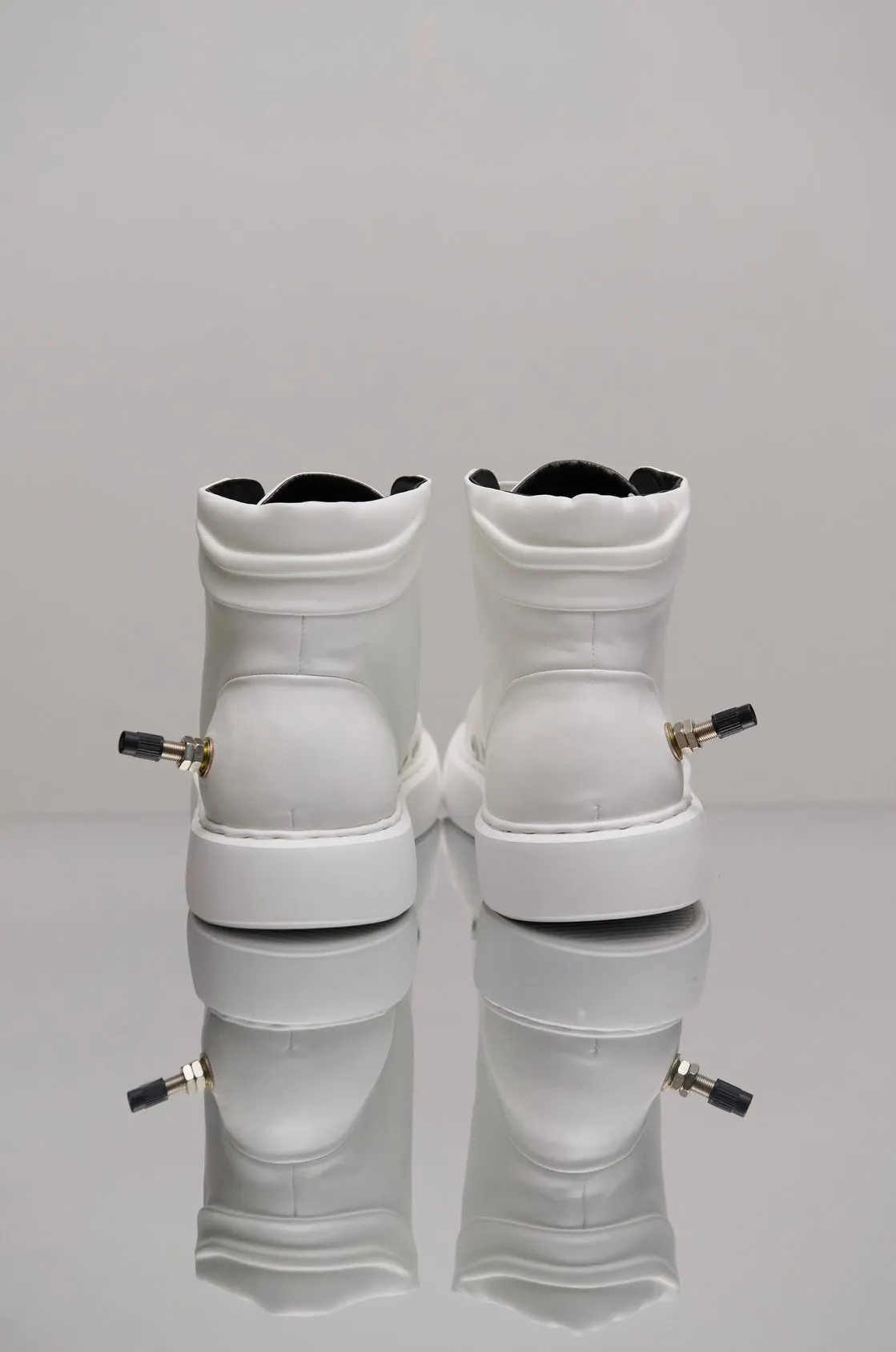 Pumped up Hightops White