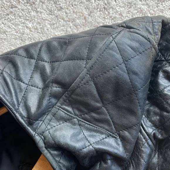 QUILTED LEATHER BOMBER JACKET