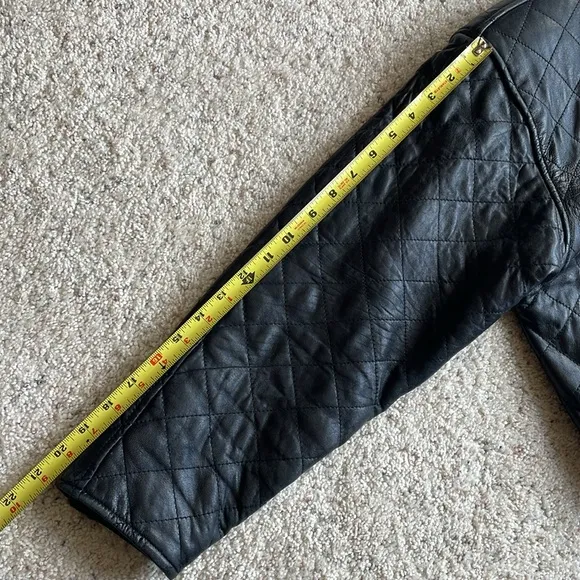 QUILTED LEATHER BOMBER JACKET