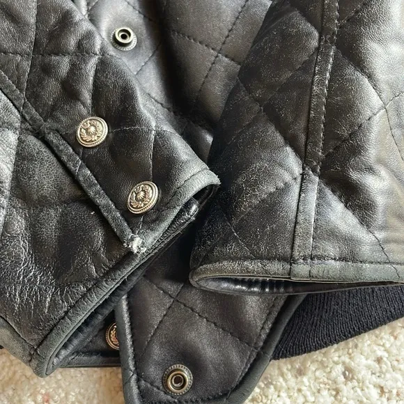 QUILTED LEATHER BOMBER JACKET
