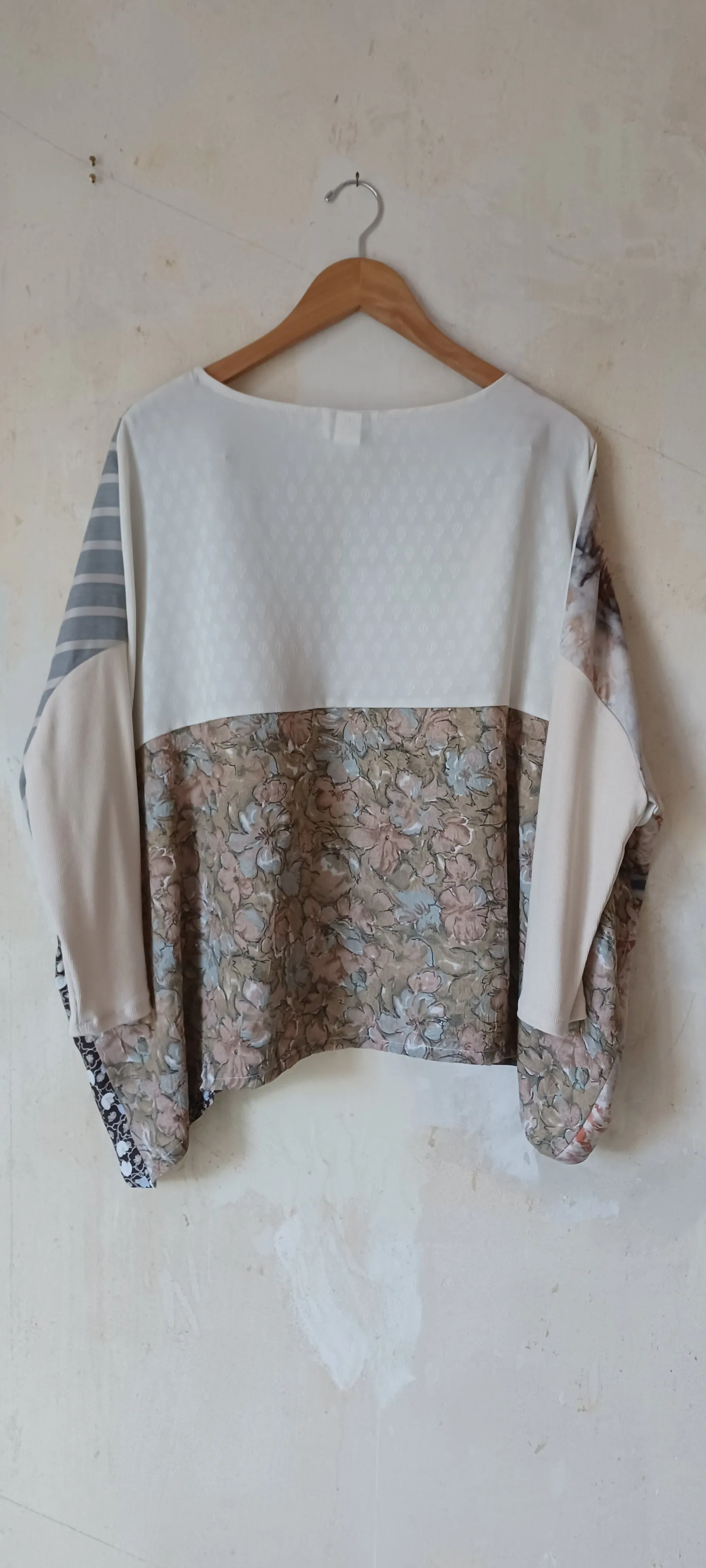 Sunsets & Sails Fresia Blouse - Heartfull Harvest