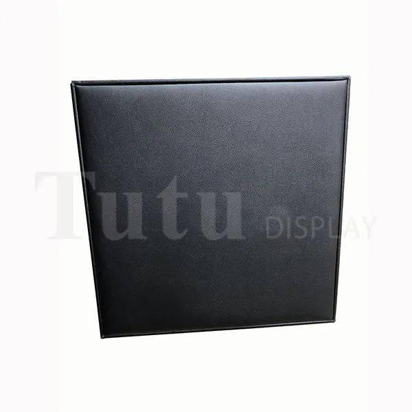 TBX033