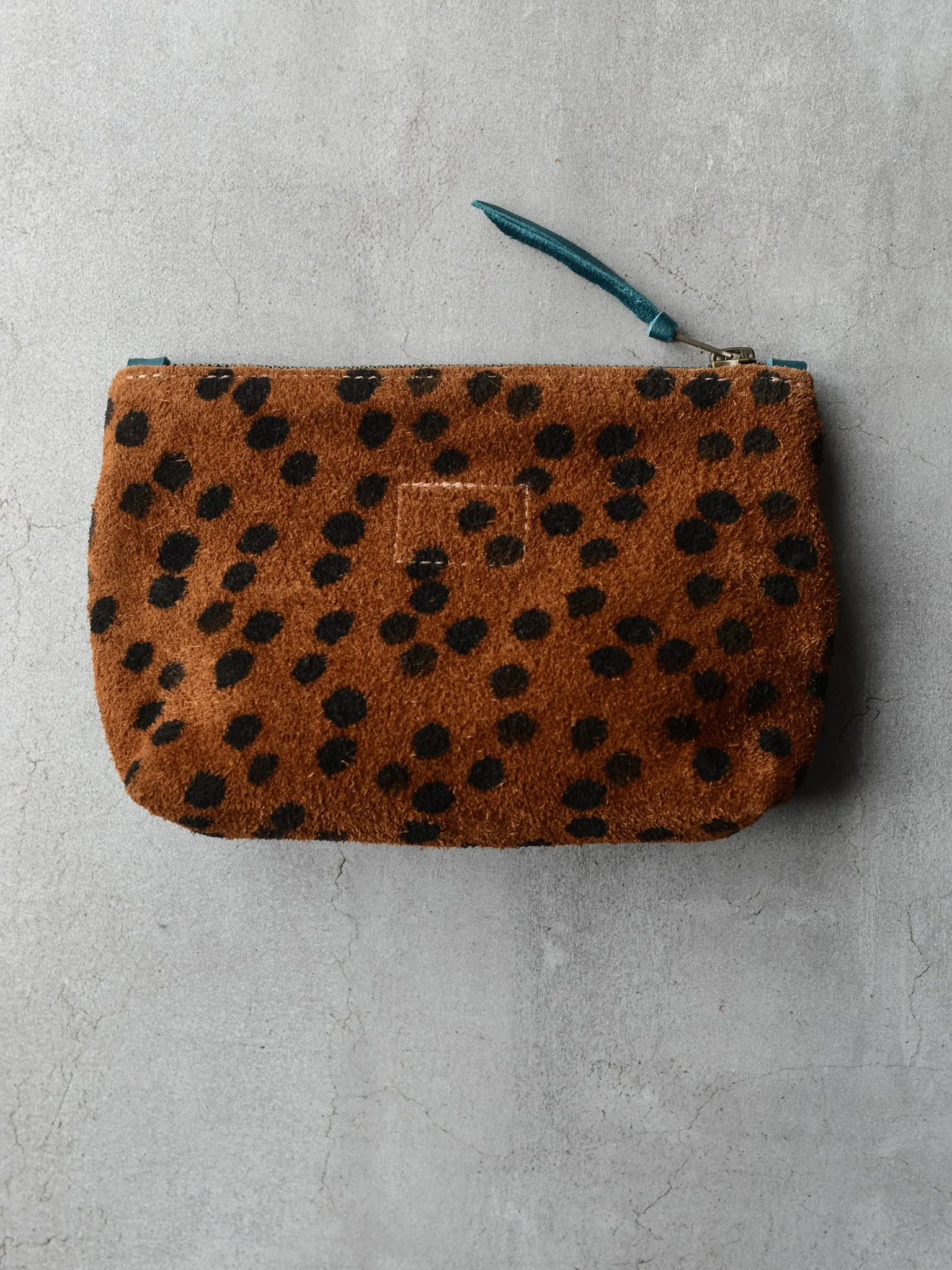 TEAL CHEETAH CONTRAST POUCH