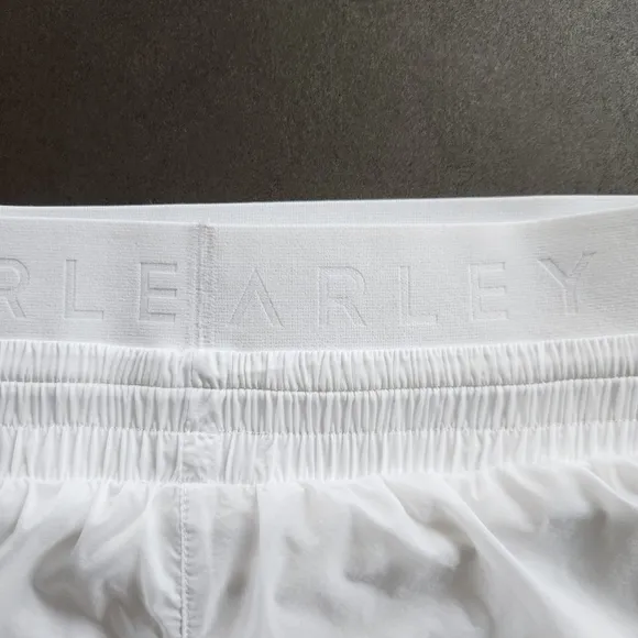 VARLEY‎ Womens White Fresno Shorts Size Small NWT Lightweight Breathable Running