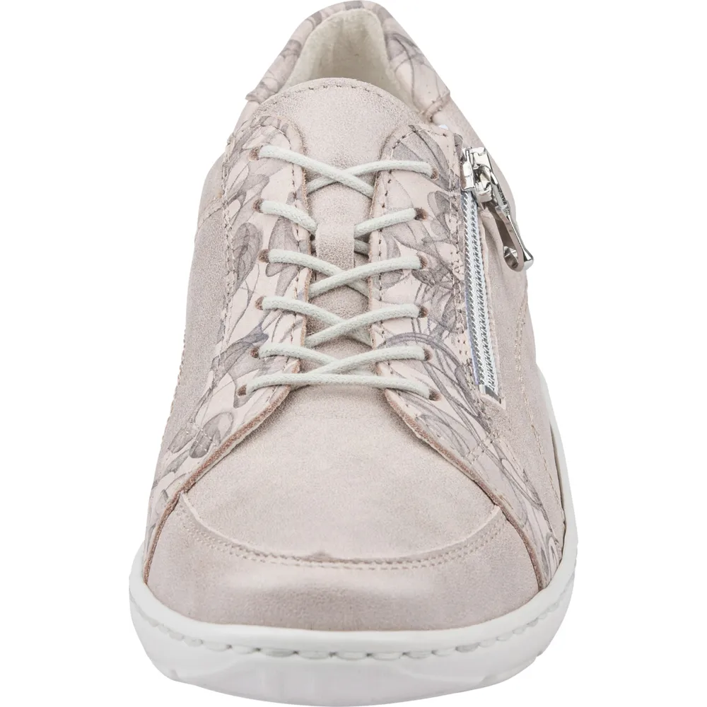Waldlaufer Henni (Alison) Apricot trainers