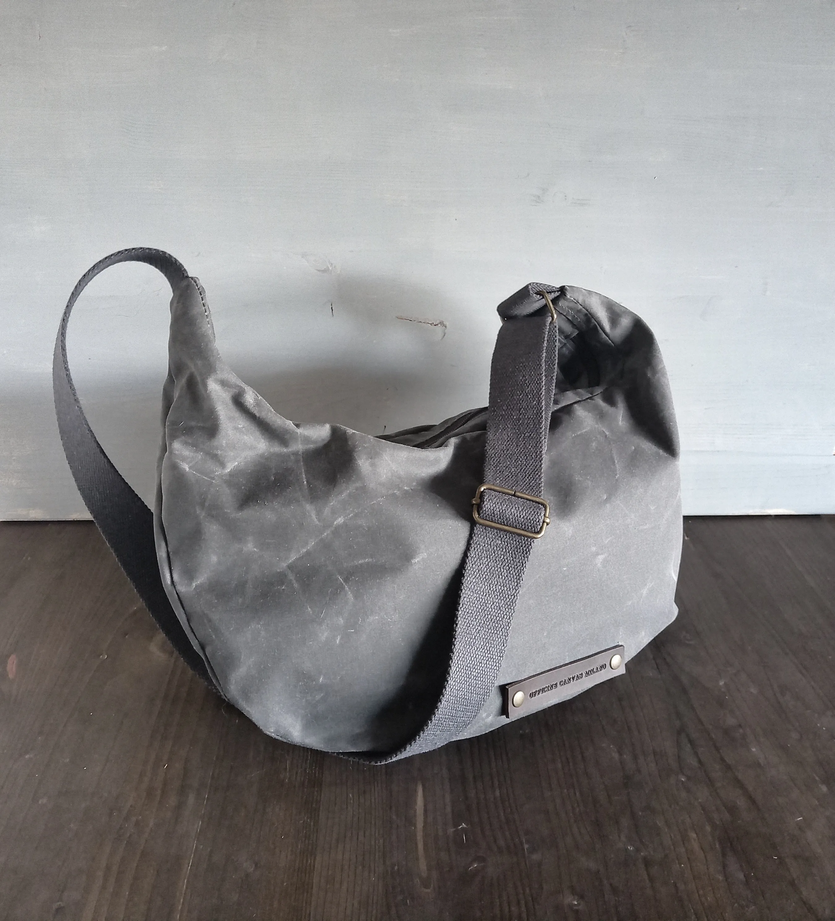 Waxed canvas crossbody bag - hobo bag - waxed canvas messenger bag - waxed canvas shoulder bag
