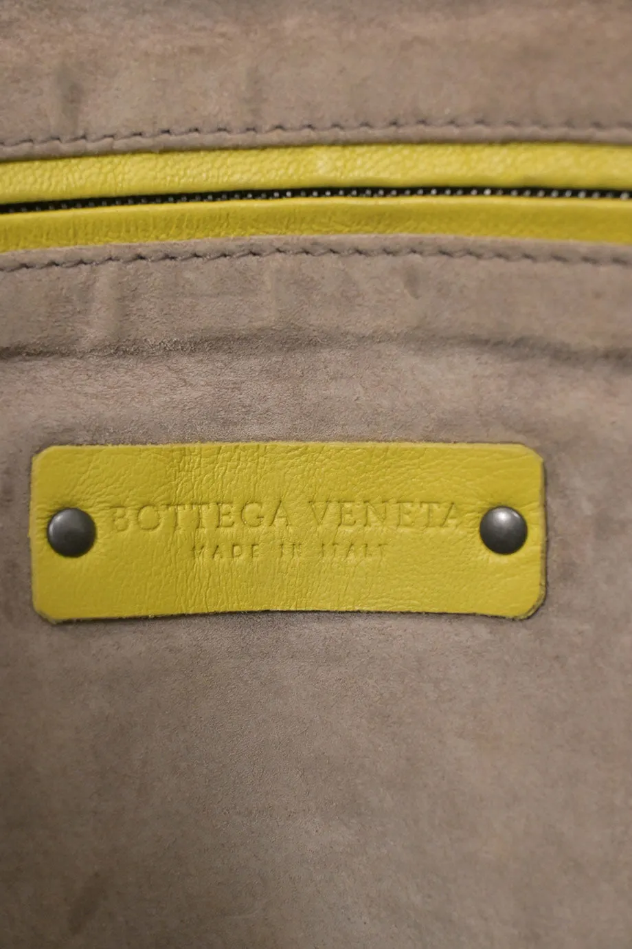 [WB6841] Bottega Veneta | Cross-Body Bag