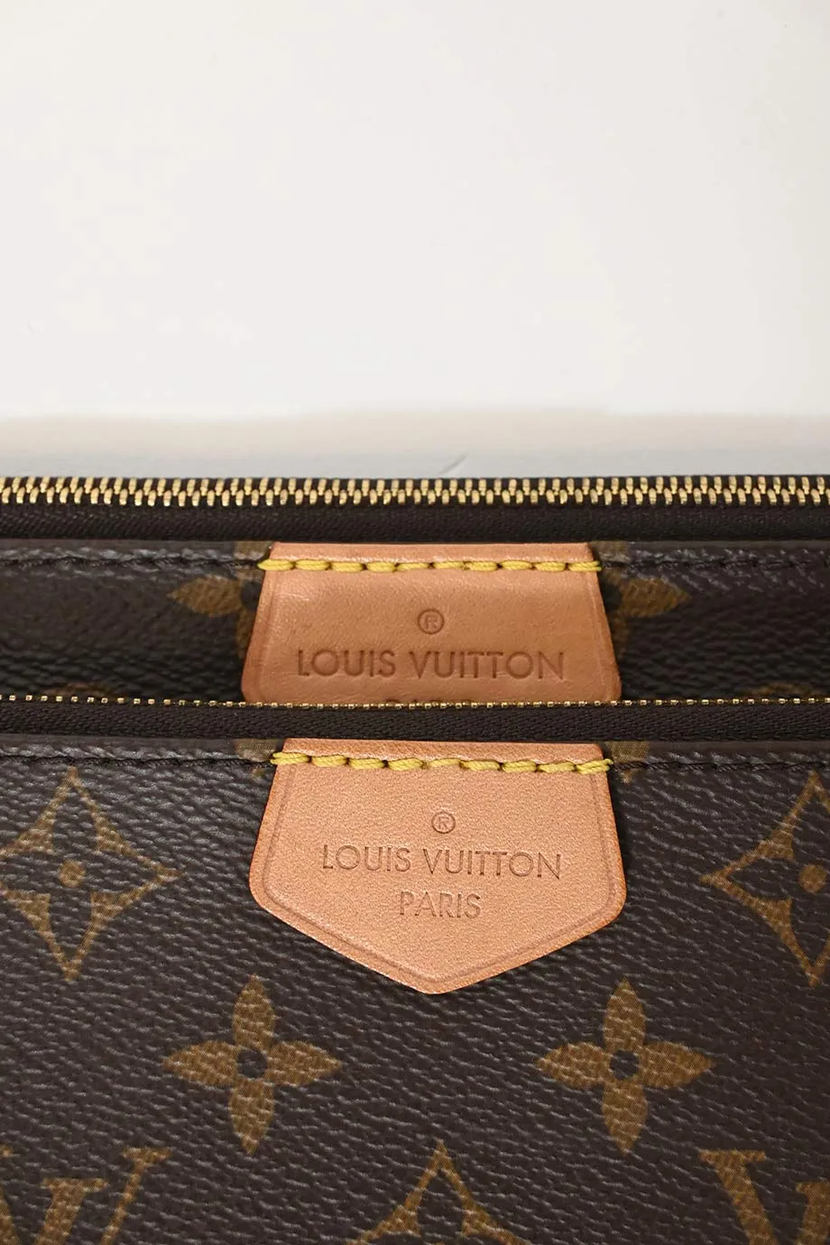 [WB7481] Louis Vuitton | Cross-Body Bag